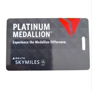 DELTA Platinum Bag - Luggage Tag NWOT